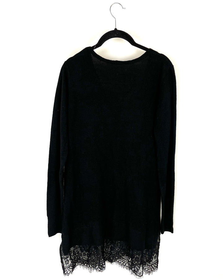 Lightweight V-Neck Sweater - Small