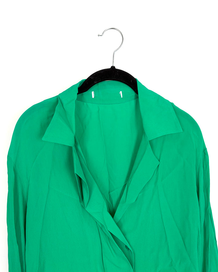 Green Long Sleeve Top - Size 4/6