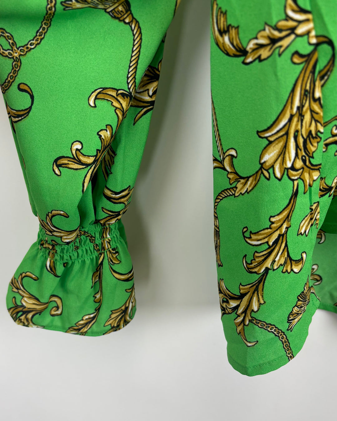 Green Printed Smock Sleeve Blouse - Size 14/16