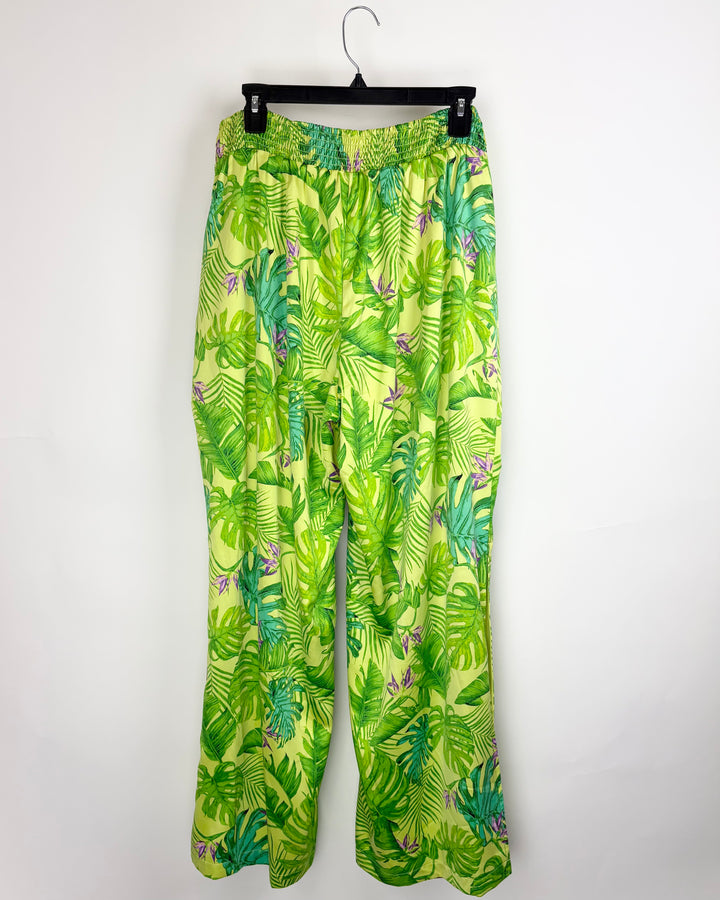Green Tropical Print Pants- 1X