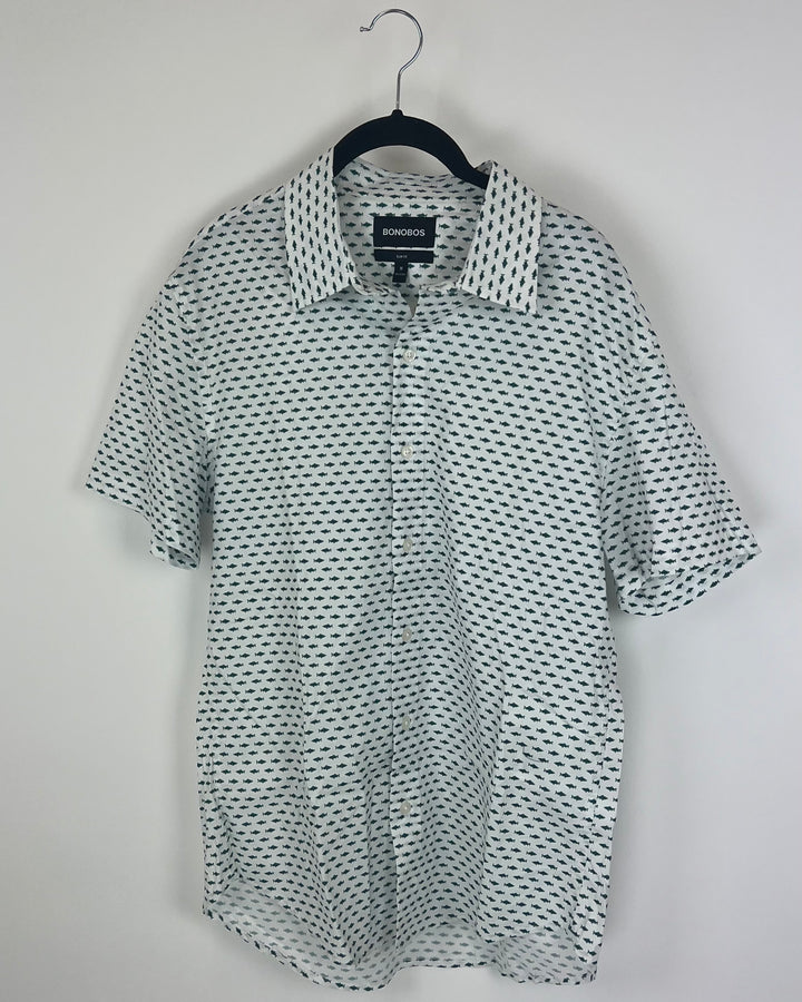 MENS Blue Fish Collared Short Sleeve Shirt - Medium