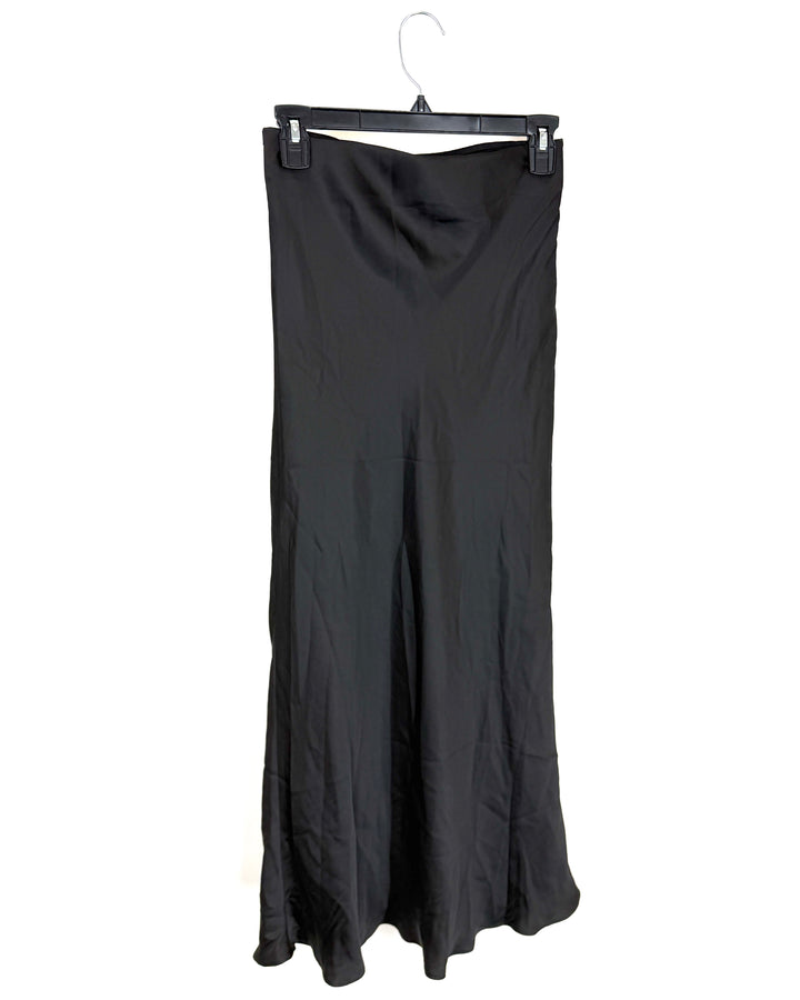Black Satin-Like Skirt - Size 0/2 and Size 2/4