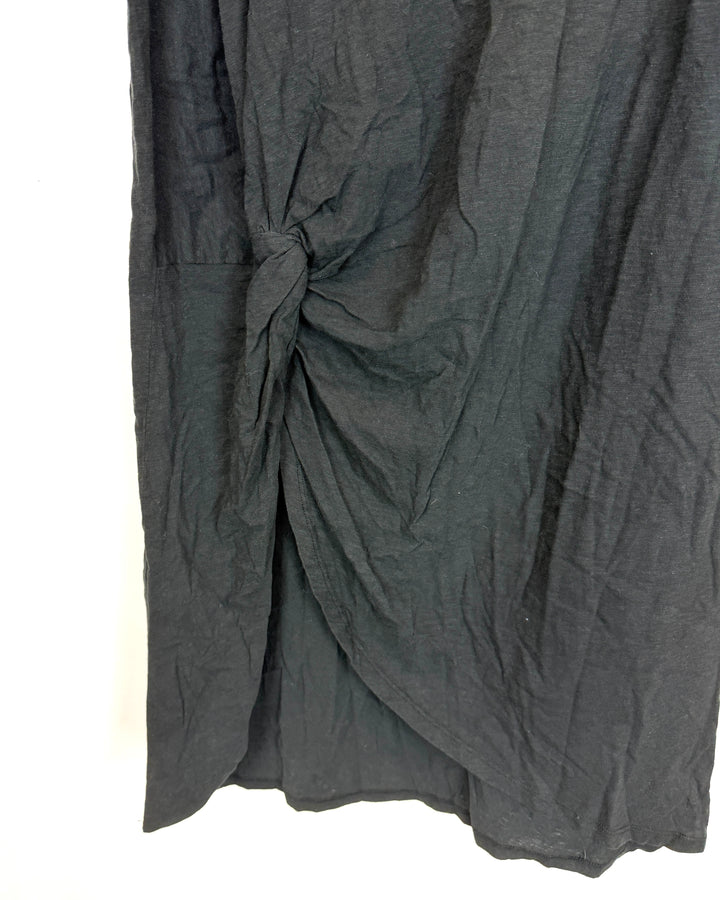 Black Side Tie Wrap Skirt- Size 10/12