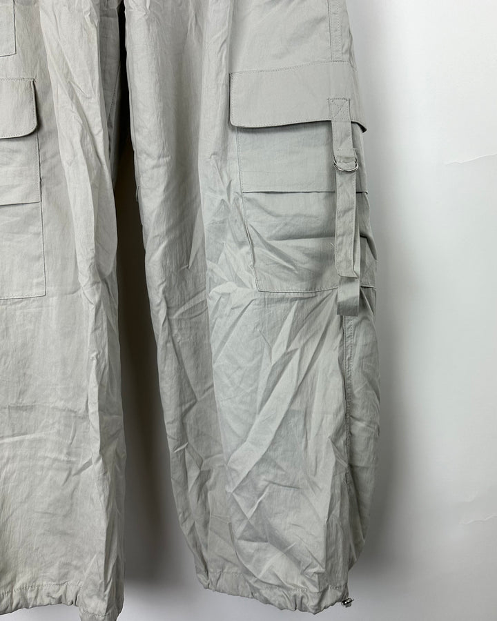 Zara Beige Cargo Pants - Small