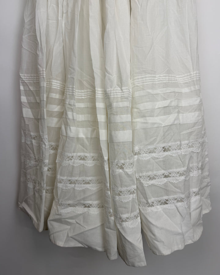 Snowy White Long Flowy Skirt - 0/2, 2/4