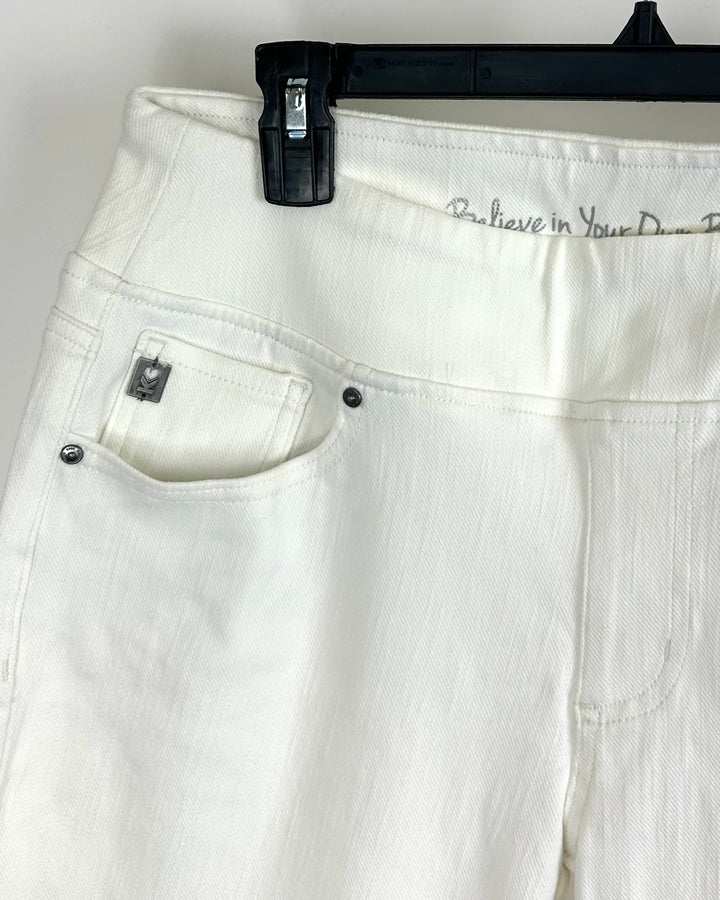 Vanilla White Stretch Ankle Zipper Pants - Size 12/14