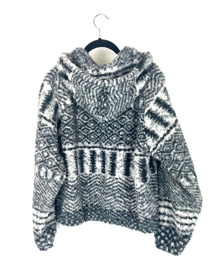 Light Gray and White Sherpa - Small
