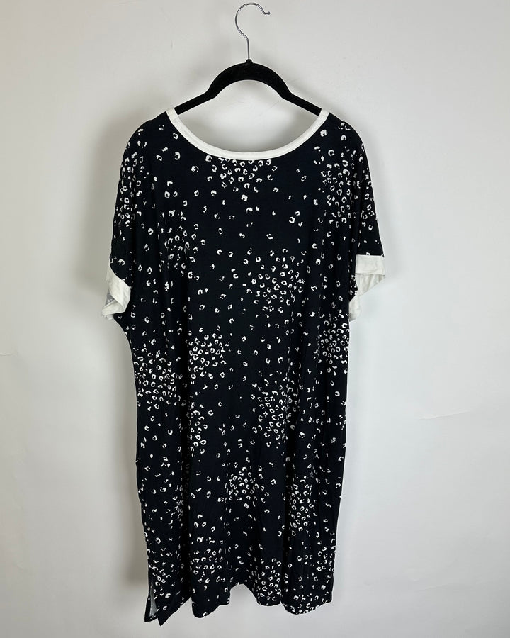Back with Dainty White Cheetah Print Nightgown - 1X / 2X