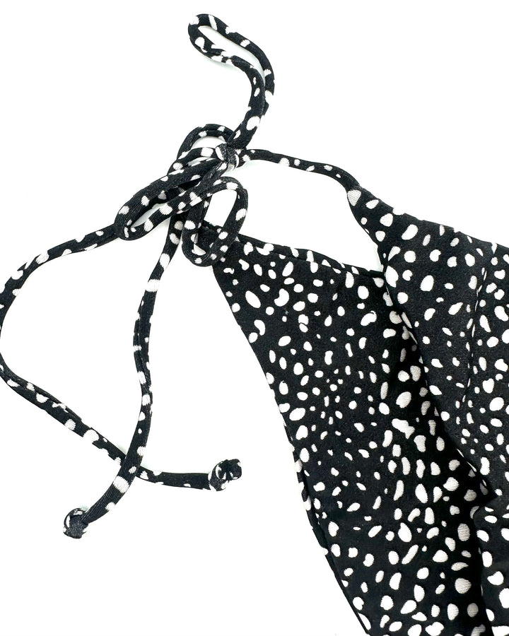 Black And White Ultra Cheeky Bottoms - Extra Large and Extra Extra Large