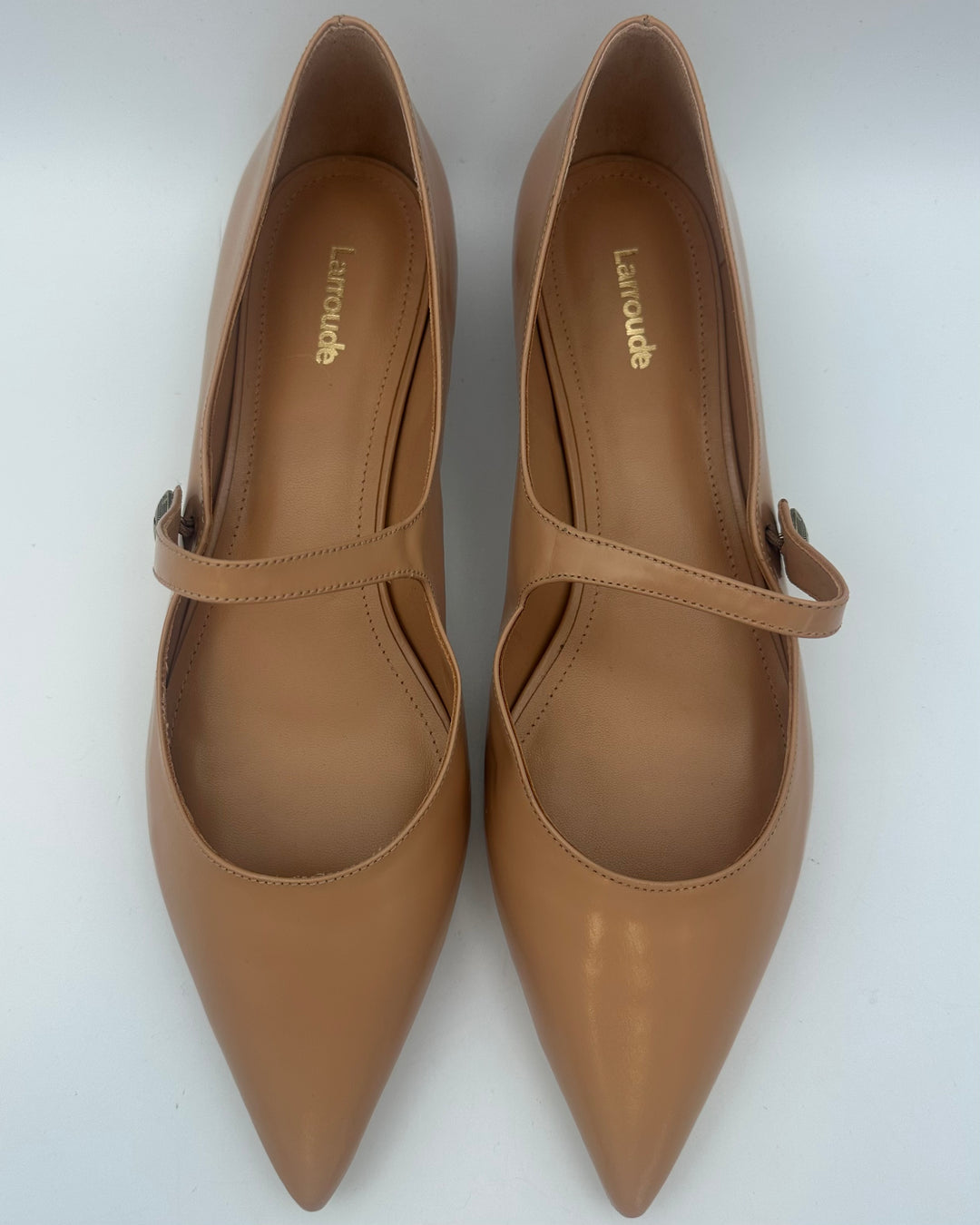 Nude Pointed Toe Leather Flat - Size 11