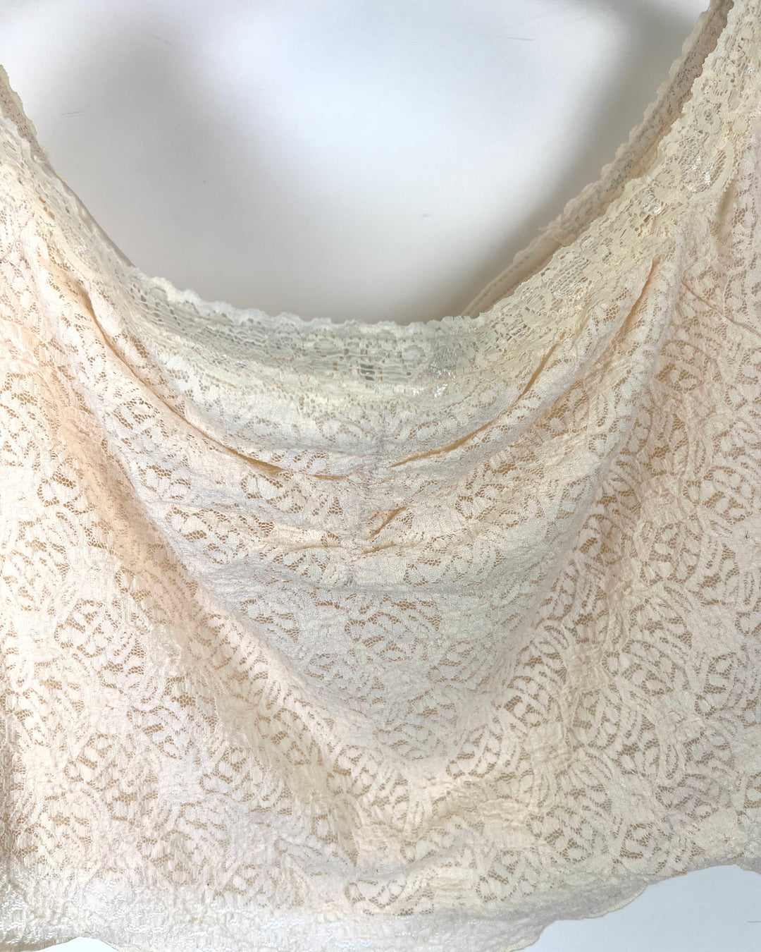 Off The Shoulder Lace Crop Top - Size 4/6