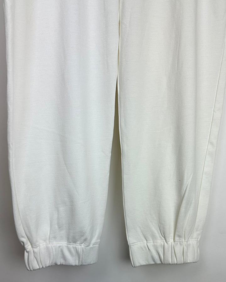 Ivory Straight Leg Jogger Sweatpants - Size 12/14