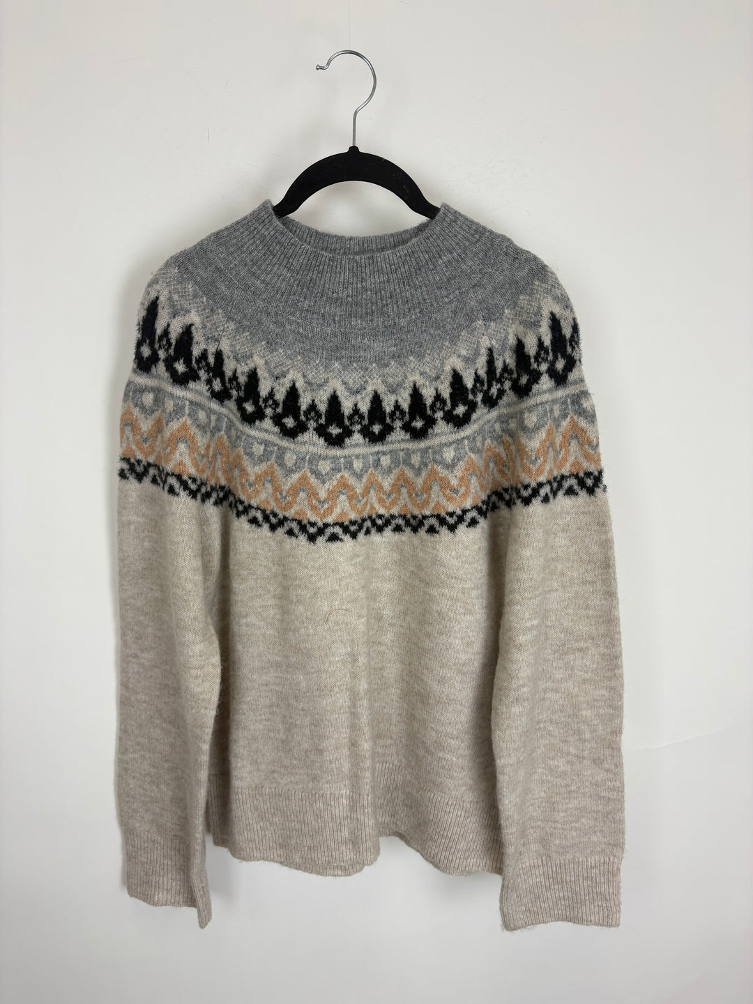 Grey Geometric Long Sleeve Sweater - Size 4/6