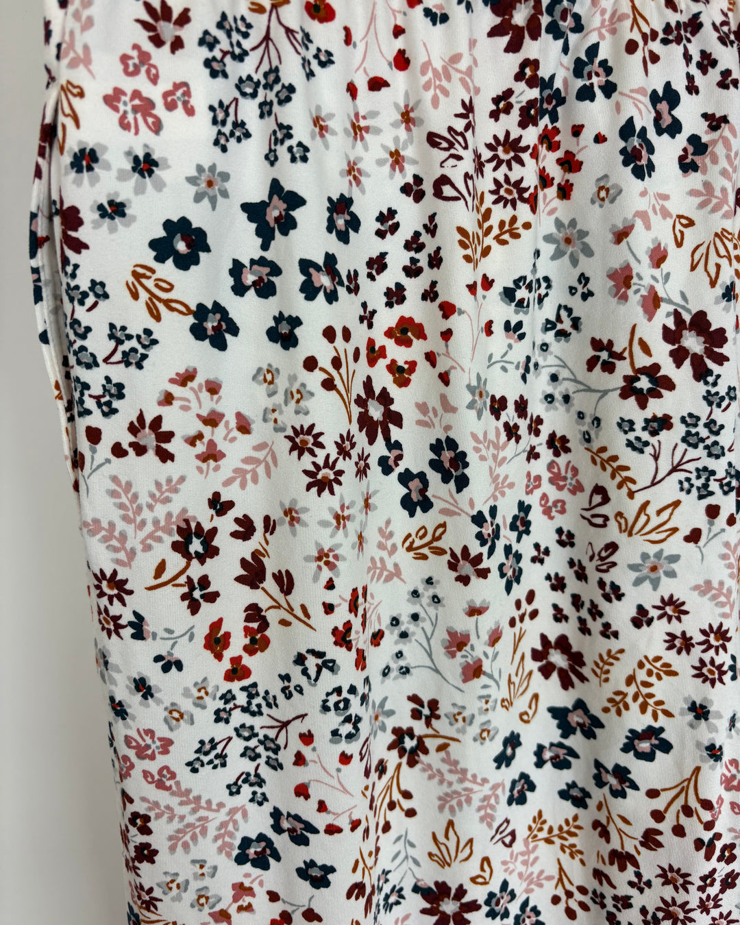 White Flower Patterned Pajama Pants- Size 4/6