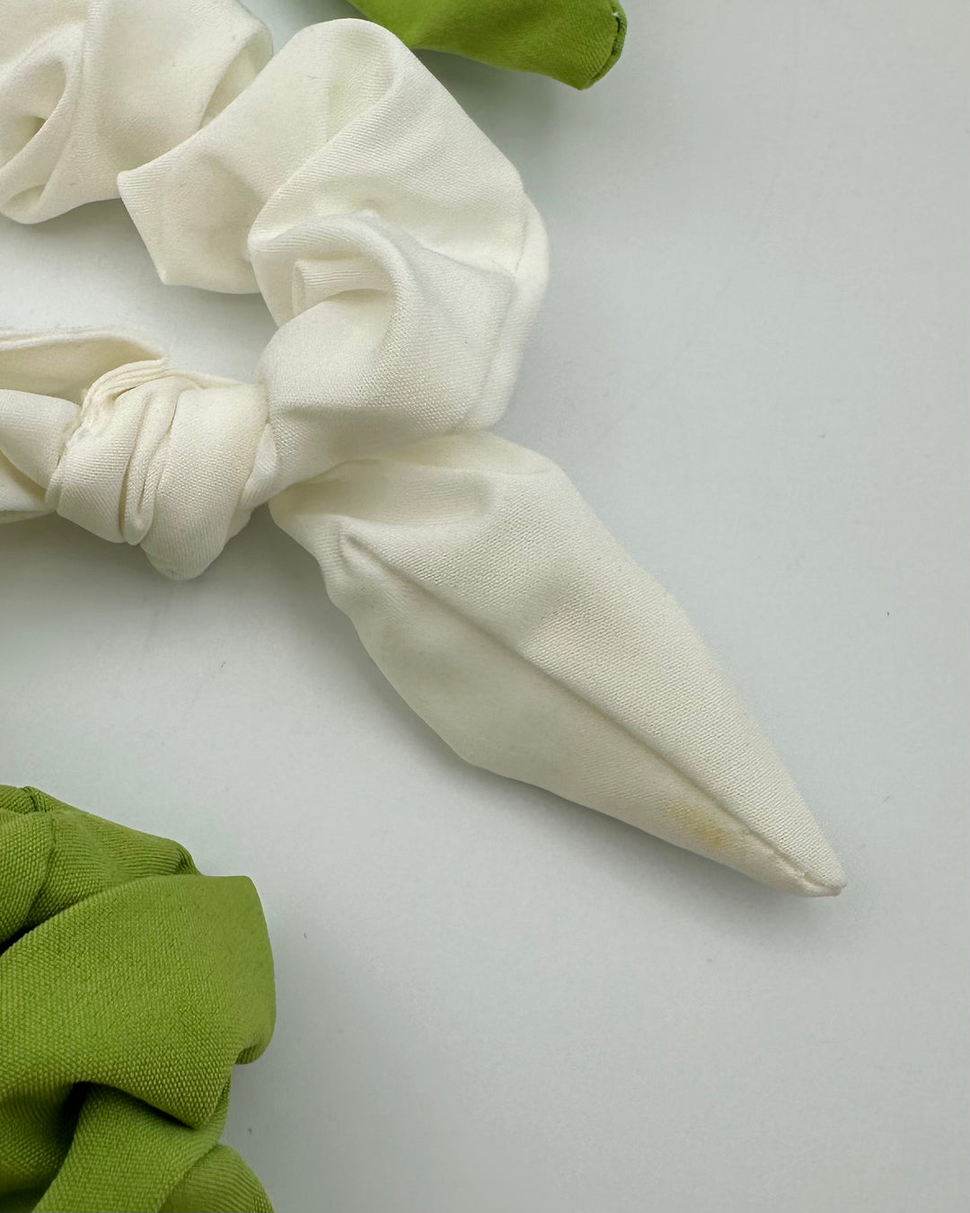 Biolage Green and White Scrunchies Pack