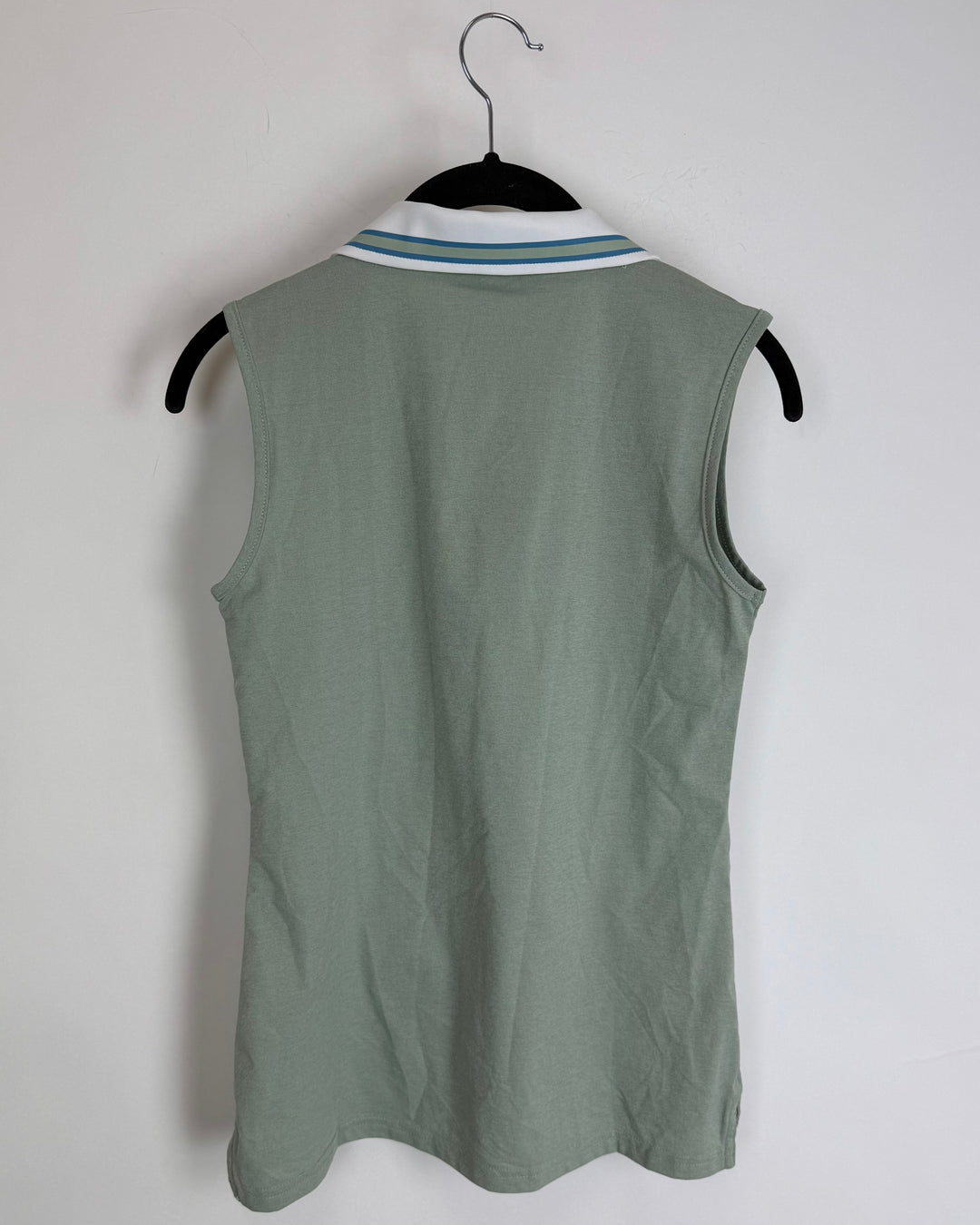 Light Green Collared Tank Top - Size 0/2