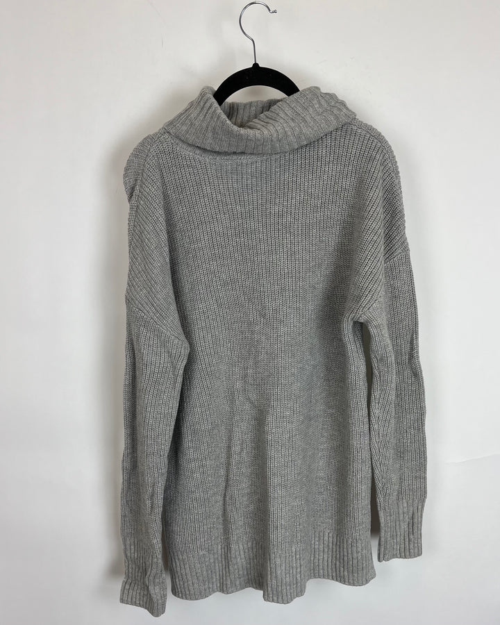 Gray Knit Turtleneck Sweater - Size 6/8