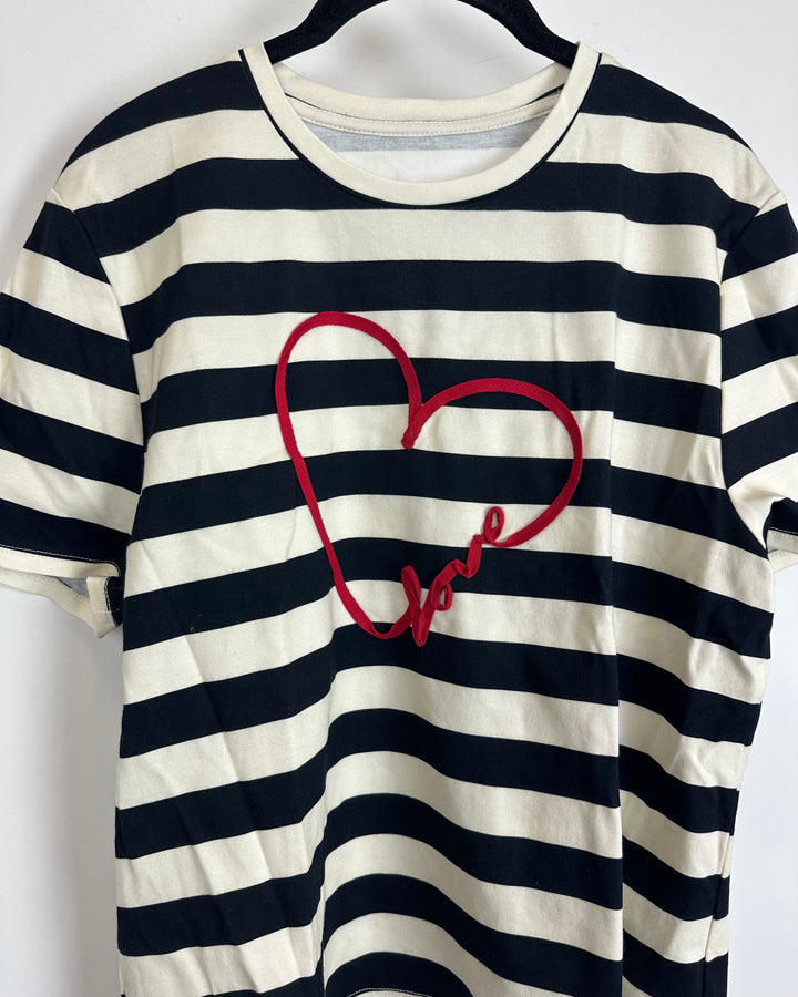 Black and Cream Striped Heart T Shirt - Size 6/8