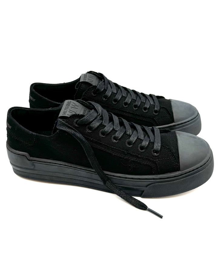 MENS Black Canvas Sneaker - Size 10