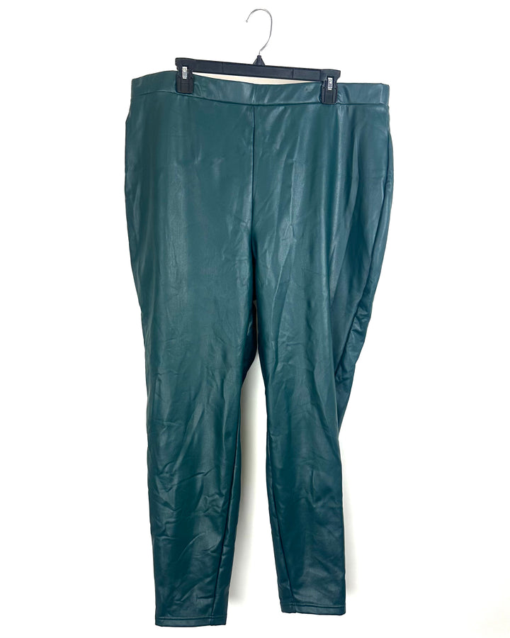 Emerald Green Faux Leather Trouser Pants - Size 2x