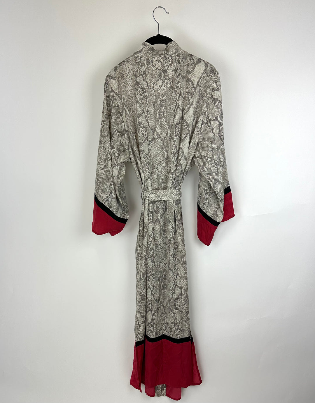 Grey Snake Skin Print Robe - S/M