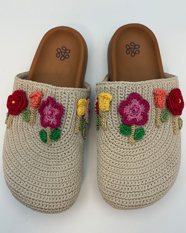 Floral Crochet Applique Clog - Size 7, 9, 10, 11