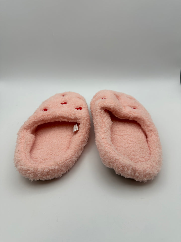 Baby Pink Heart Slippers - Size 8