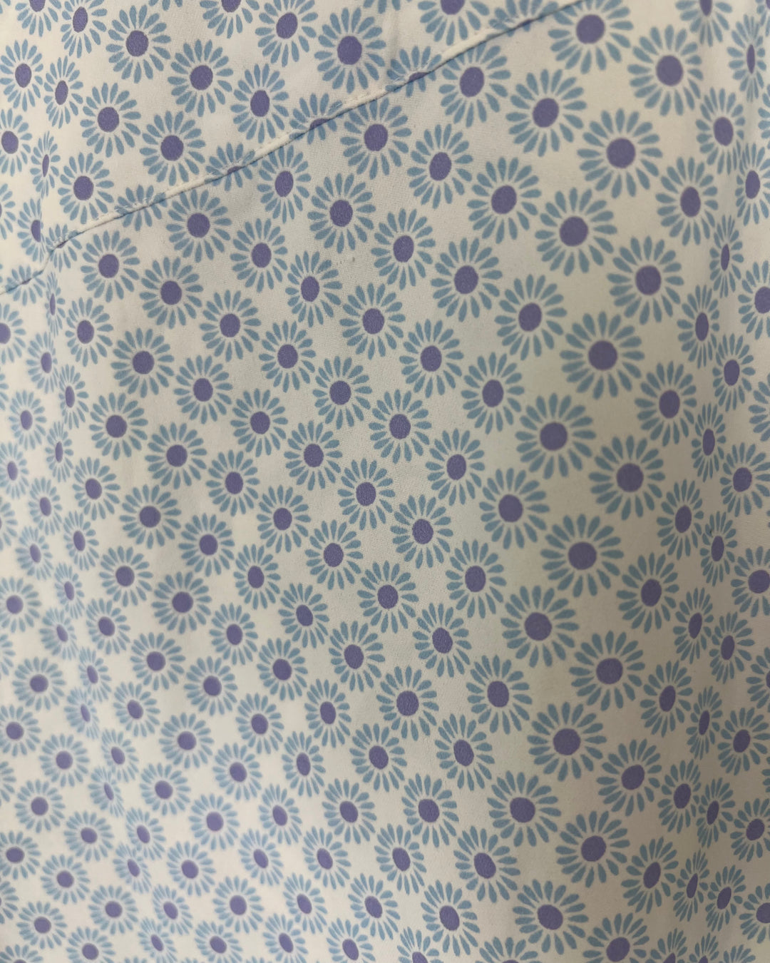 MENS Blue and Purple Flower Button Up Short Sleeve - Medium