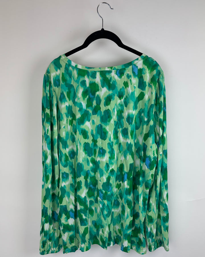 Light Green Abstract Dot Pattern Top -Size 14/16