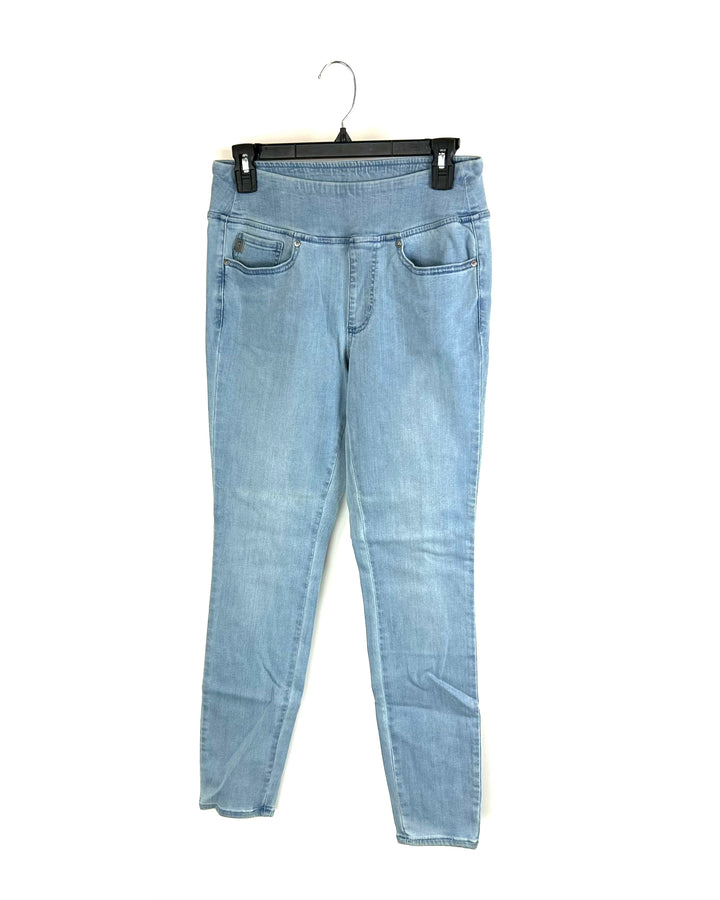 Light Wash Elastic Band Skinny Jeans - Size 6