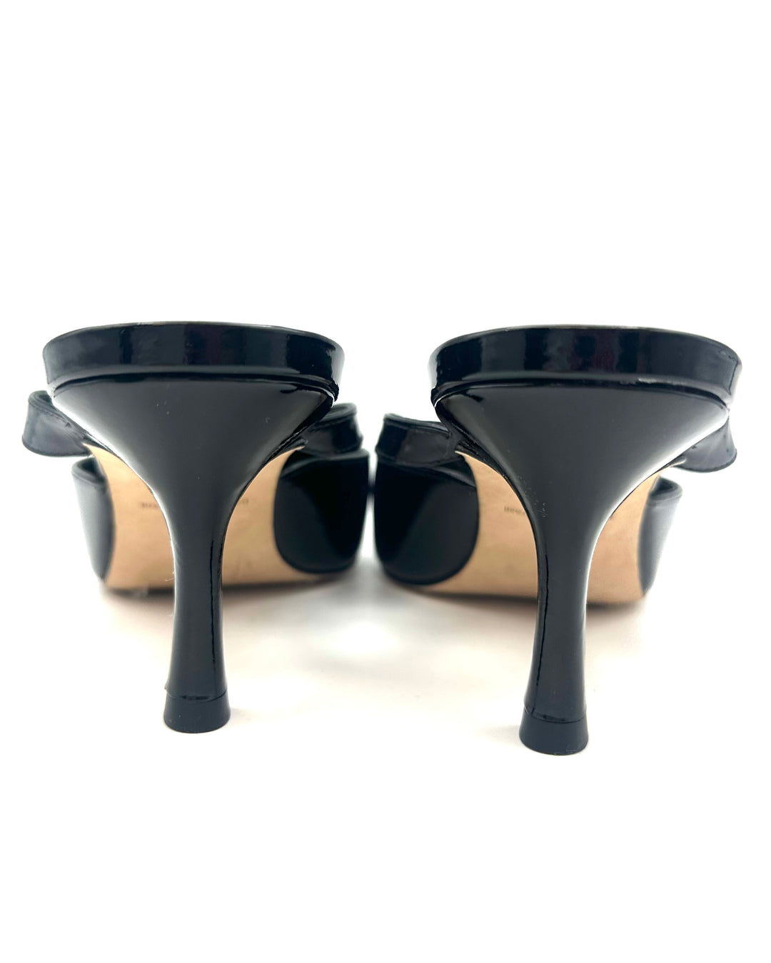 Black Patent Leather Pointed Toe Kitten Heel - Size 7