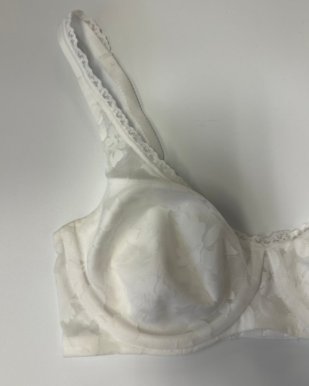 White Floral Underwire Multi Wear Strap Bra - 34C