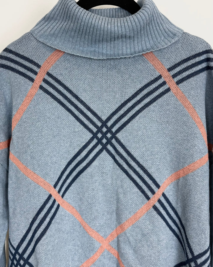 Blue Plaid Turtleneck Sweater - Small