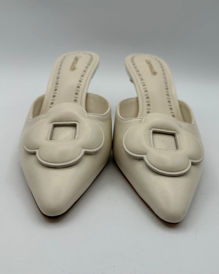 Ivory Embossed Flower Kitten Heel - Size 11