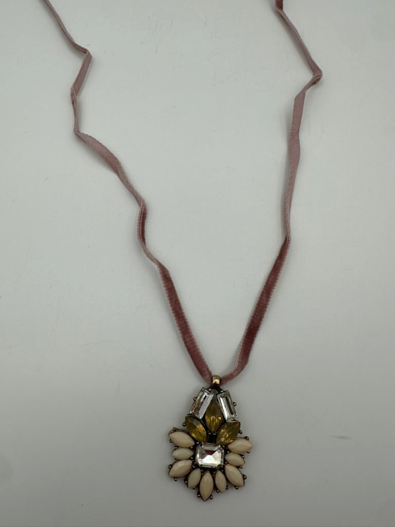 Mauve Velvet Gem Necklace