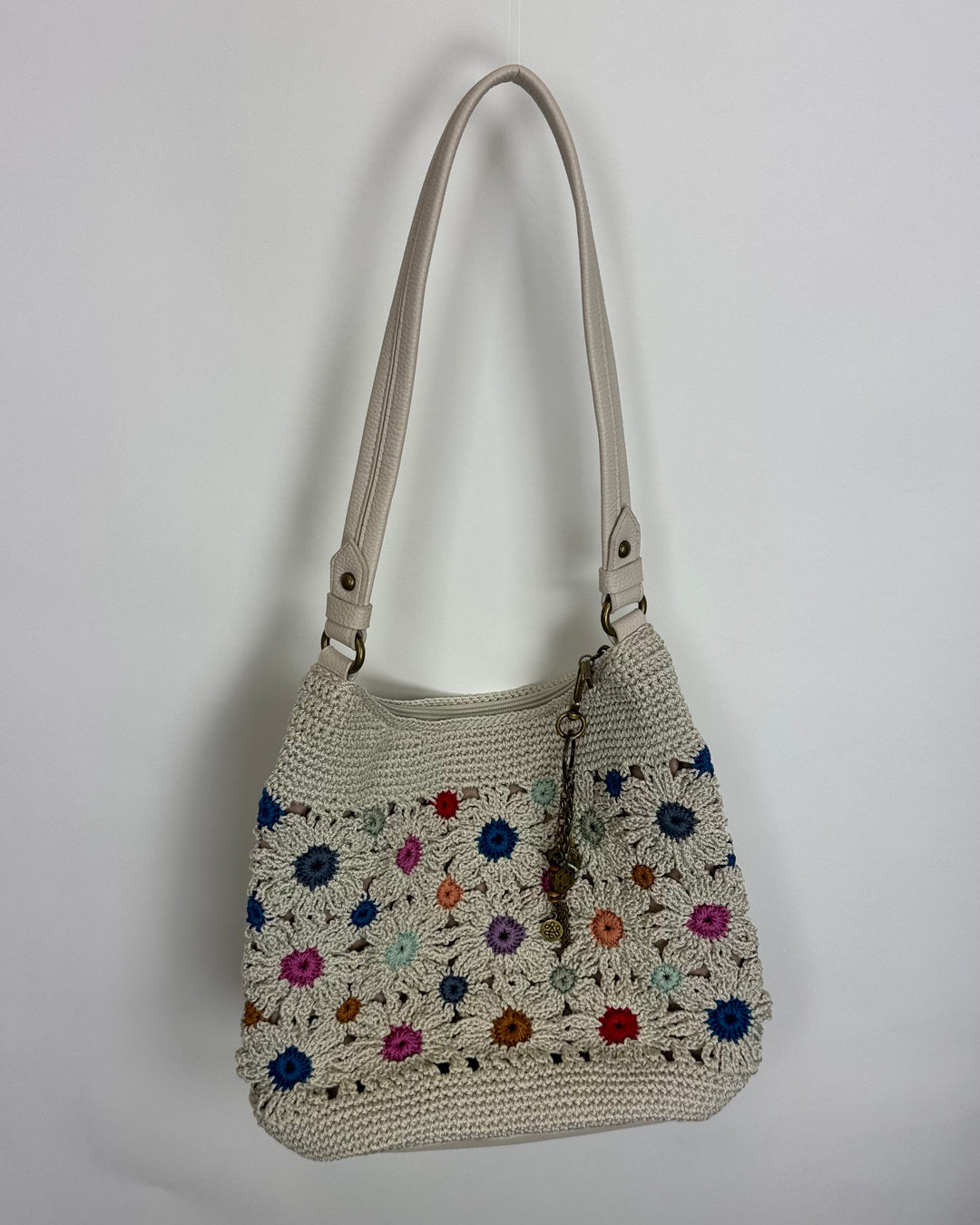 Pearl Sunburst Floral Crochet Shoulder Bag