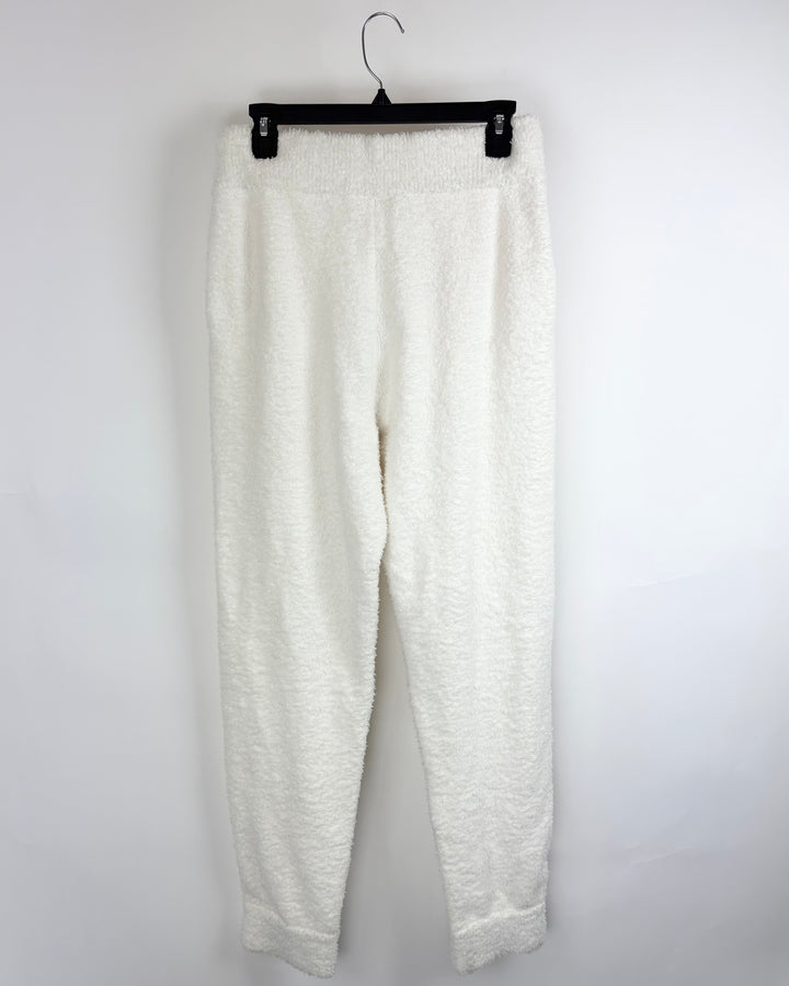 White Knit Sweater Jogger Pants - Small