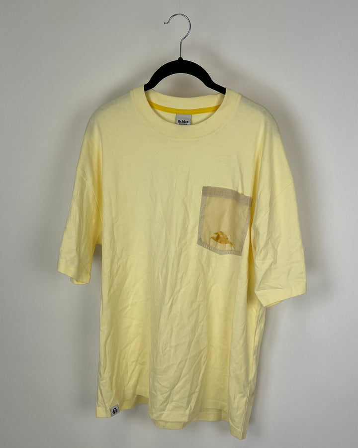 MENS Light Yellow Short Sleeve Shirt With Front Pocket - Medium