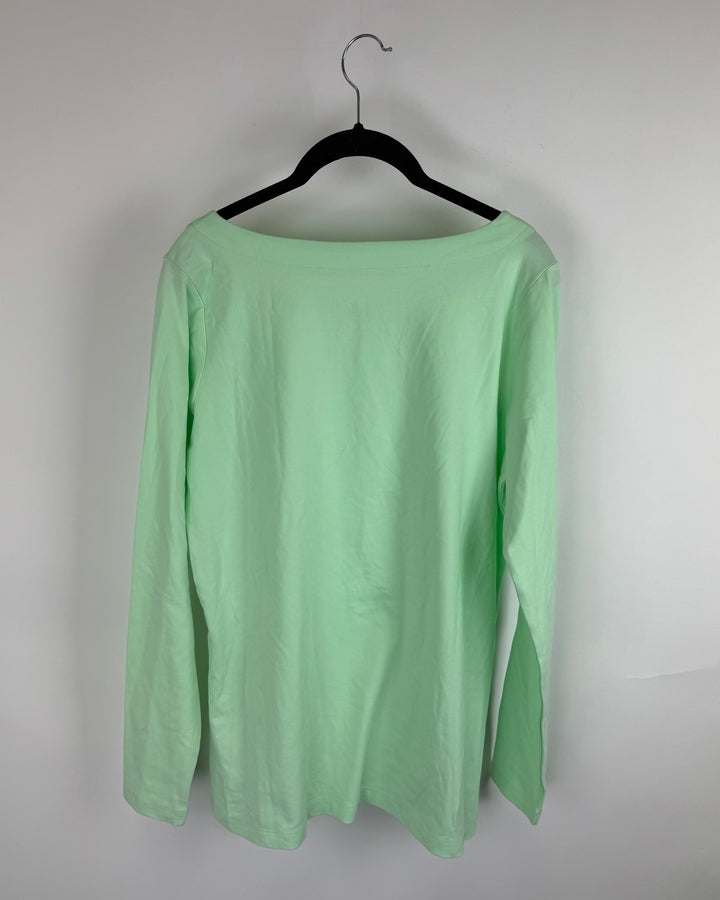 Pastel Green Long Sleeve Shirt - Size 6/8