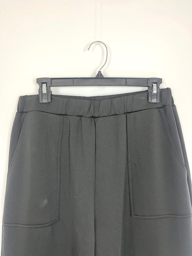 Black Cargo Pants- Size 4/6