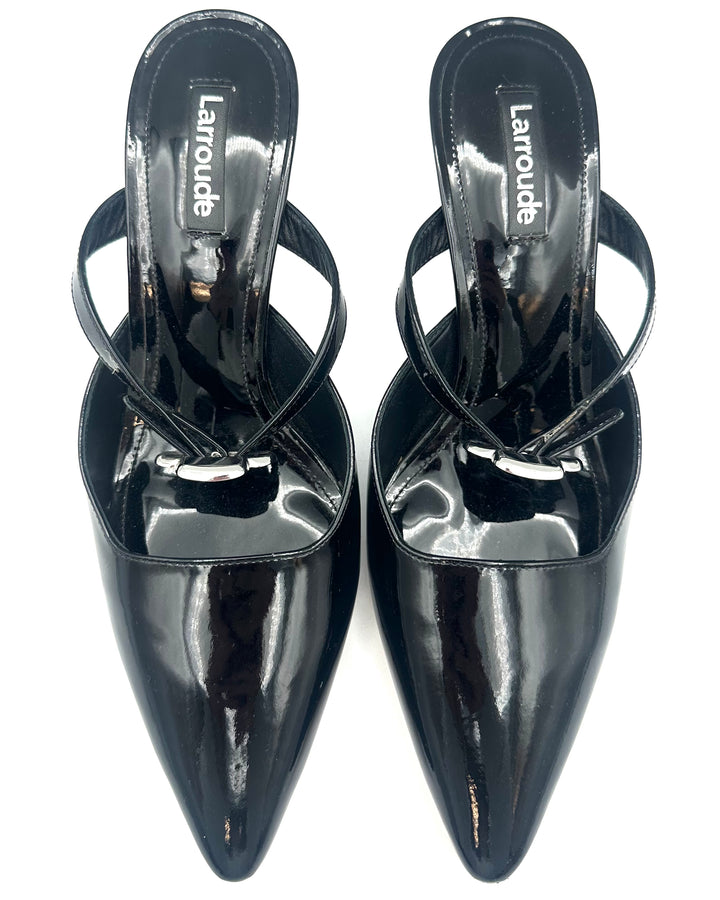 Black Patent Leather Pointed Toe Kitten Heel - Size 7