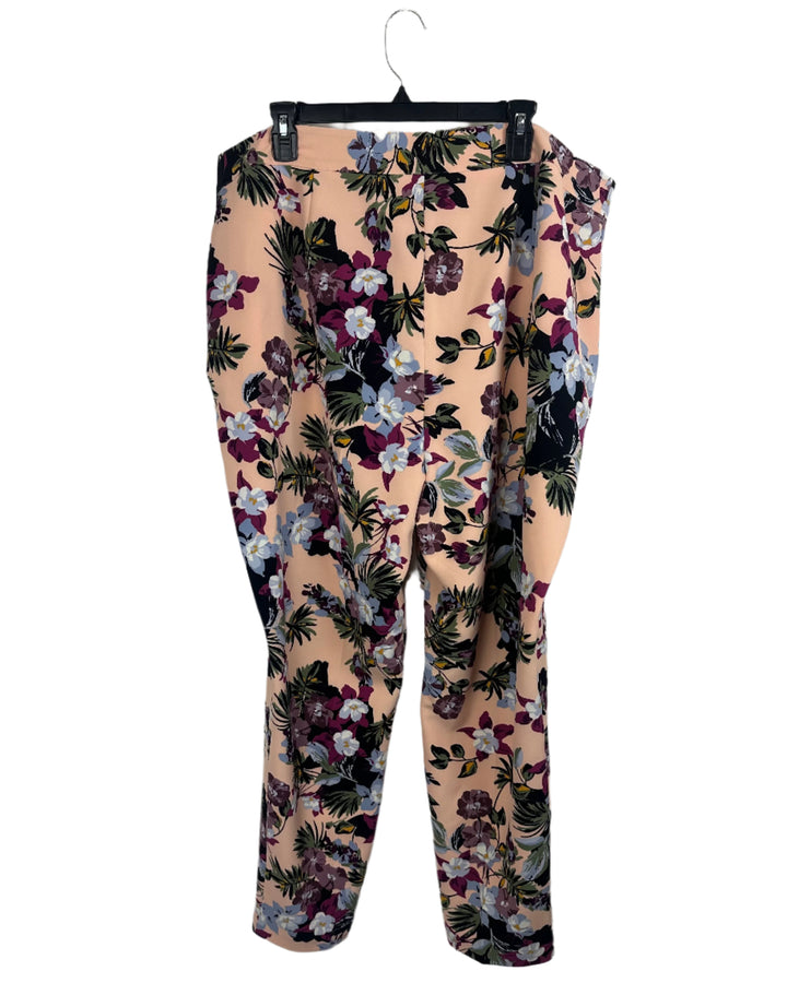 Peach Floral Print Tailored Pants - Size 2X