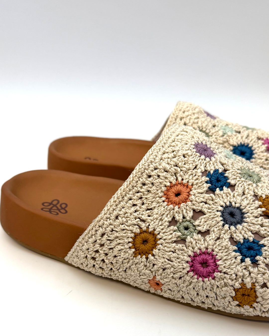 Floral Embroidered Crochet Clog - Size 8, 10, 11