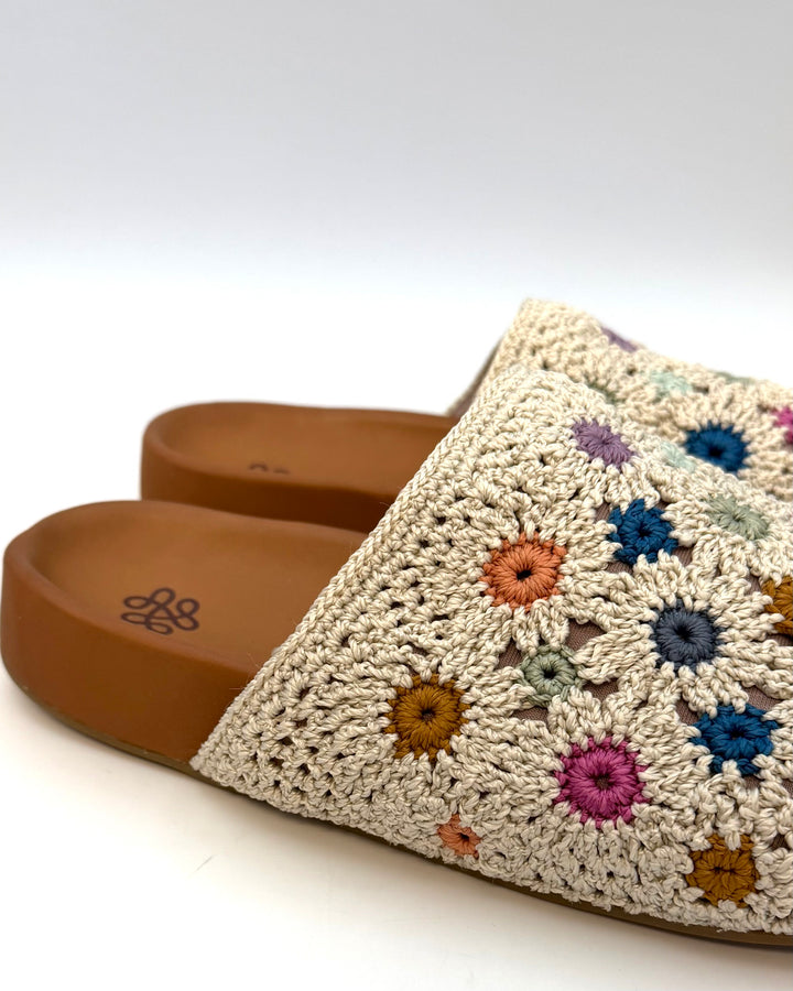 Floral Embroidered Crochet Clog - Size 8, 10, 11