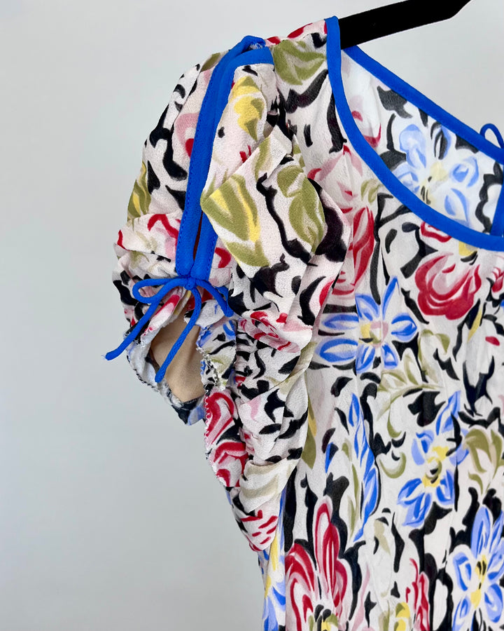 White Blue and Red Patterned Dress - Size 00/0 and 2/4