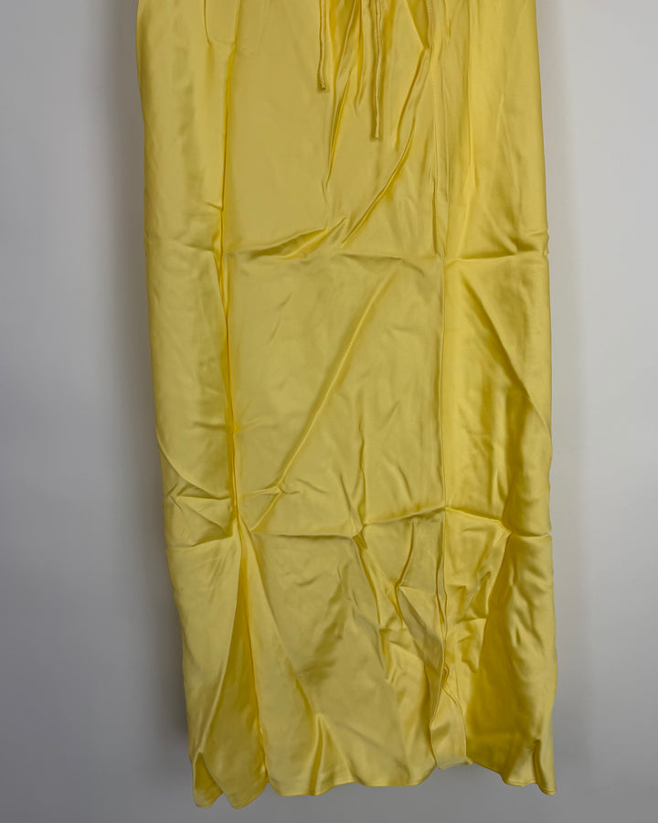 Butter Yellow Straight Skirt - 0/2, 2/4