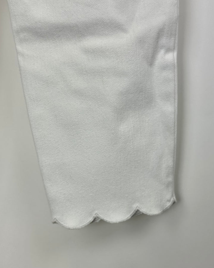 Cardstock White Scallop Trim Stretch Pants - Size 12