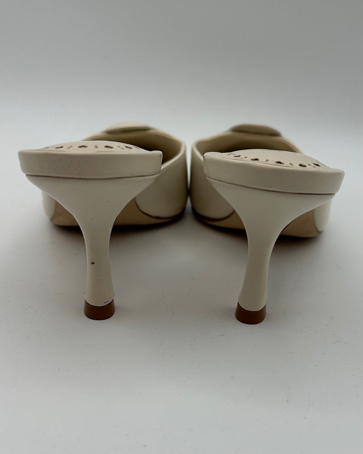 Ivory Embossed Flower Kitten Heel - Size 11