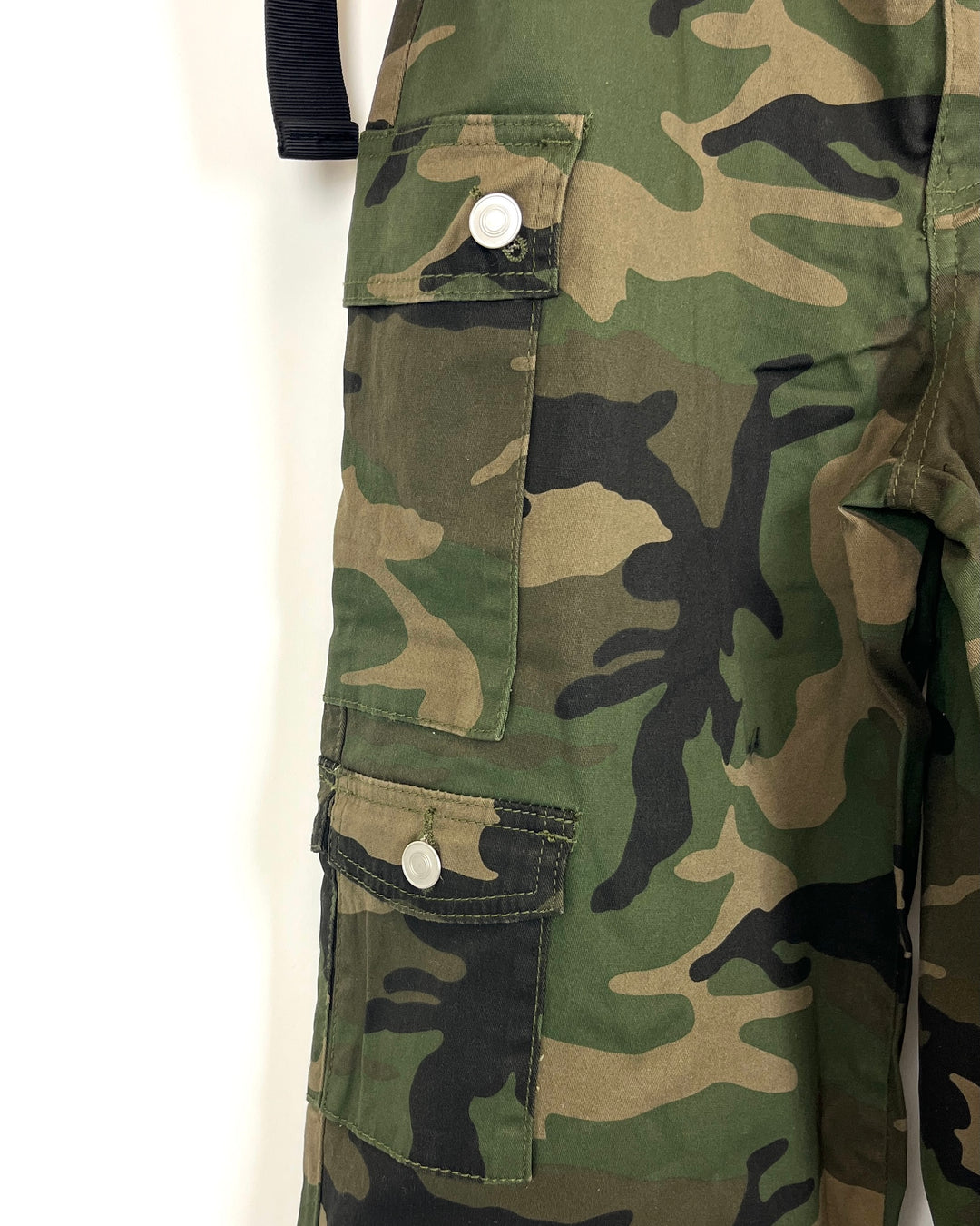 Camo Cargo Jogger with Buckle Belt - Size 4/6