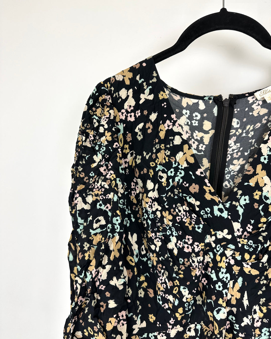 Black Leopard Print Cropped Sleeve Dress - Size 4
